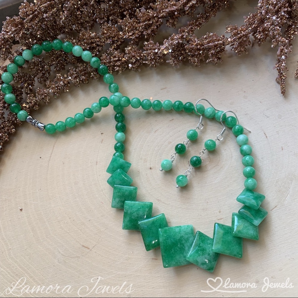 Green Jade earrings necklace Jewelry Set